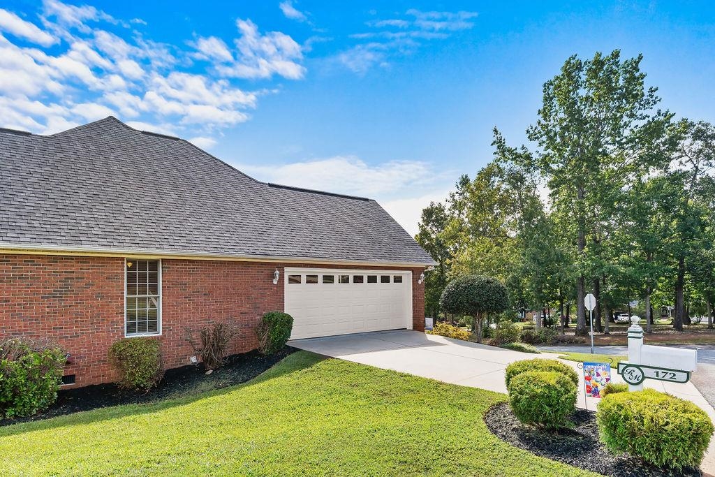 172 Roberts Meadow Loop Spartanburg, SC 29307 - Photo 40 of 50 Primary