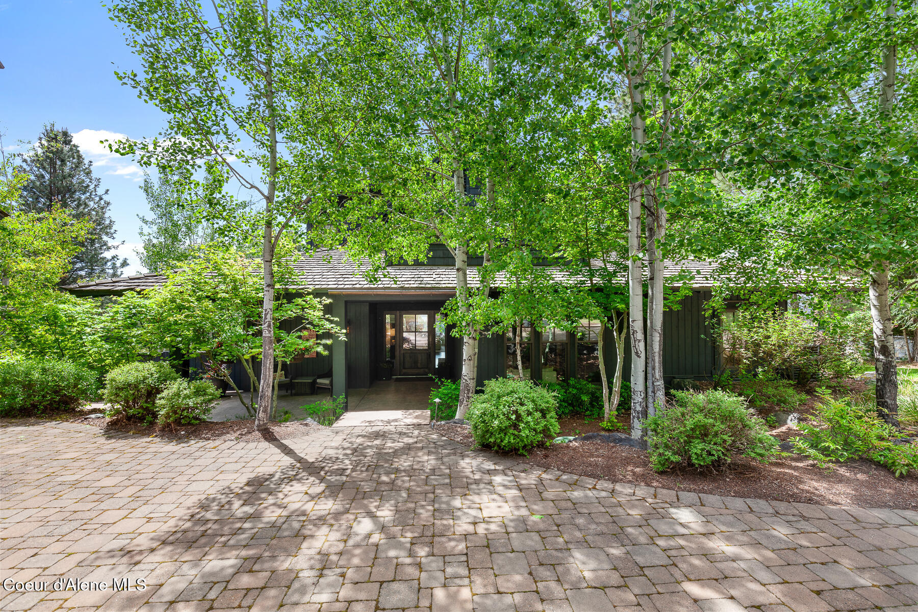 7783 South Buckrail Road Harrison, ID 83833 - Photo 39 of 49 Estate141-2