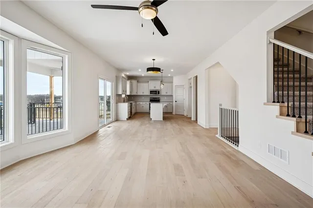 $599,950 | 2181 Heritage Court, Liberty, MO 64068