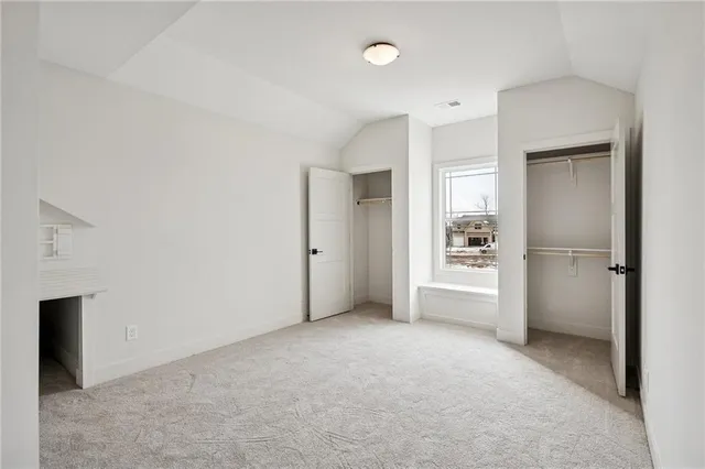 $599,950 | 2181 Heritage Court, Liberty, MO 64068