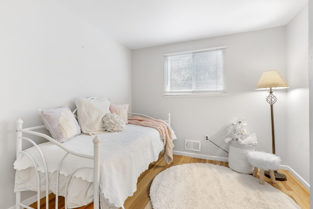 65 Robbins Road Sudbury, MA 01776 - Photo 19 of 33