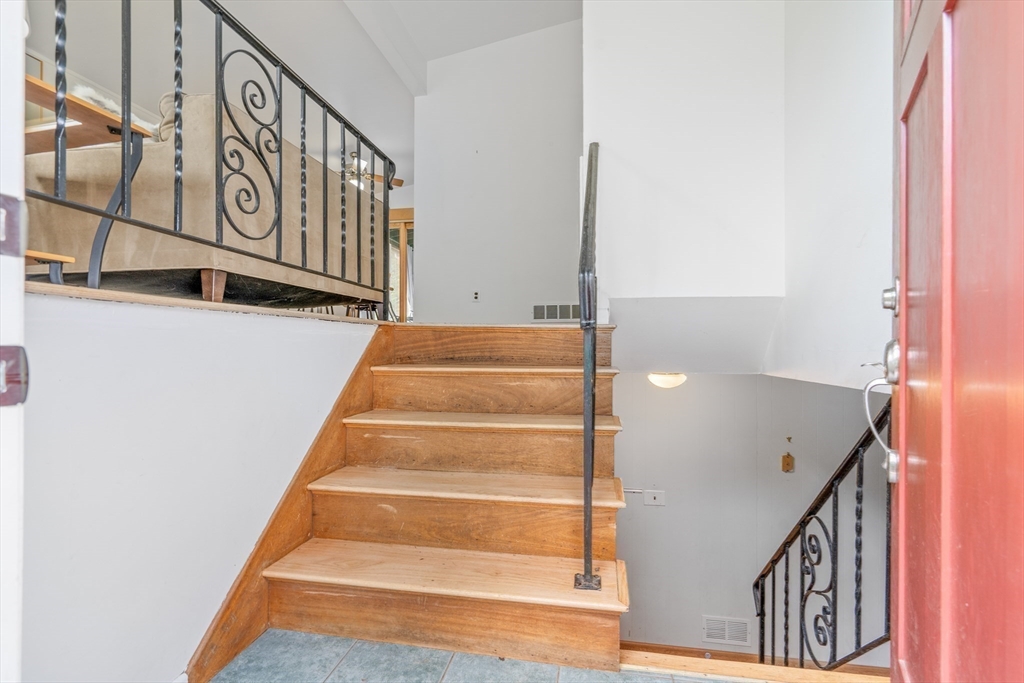 65 Robbins Road Sudbury, MA 01776 - Photo 20 of 33