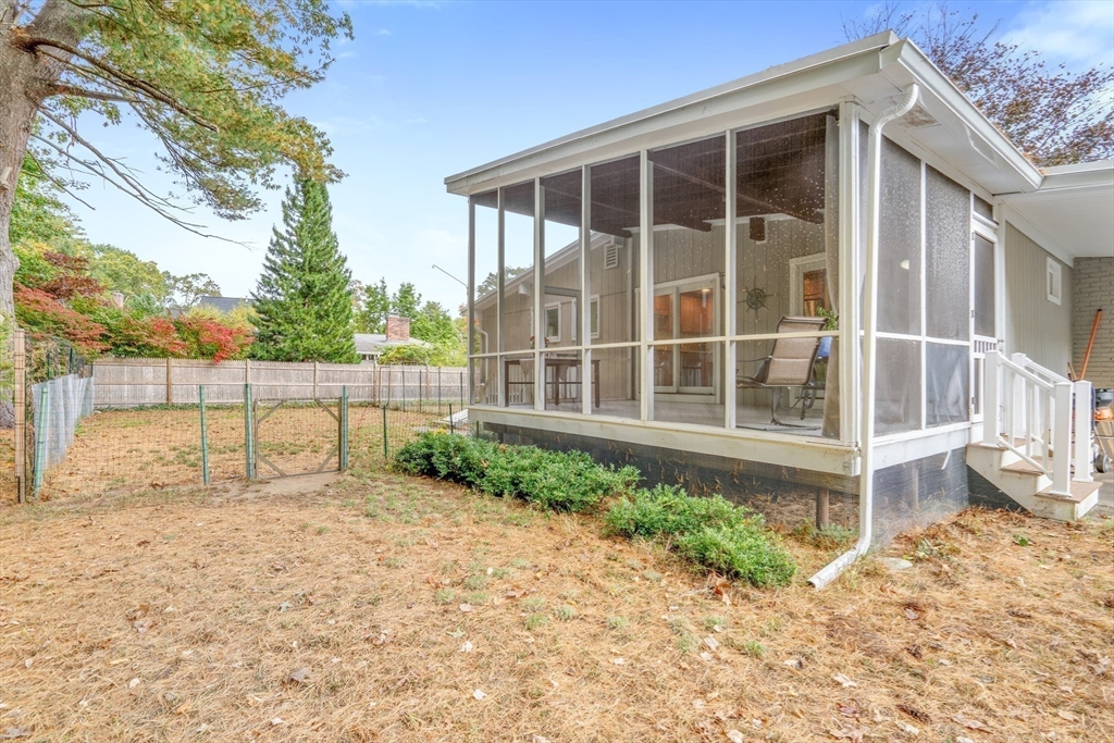 65 Robbins Road Sudbury, MA 01776 - Photo 24 of 33