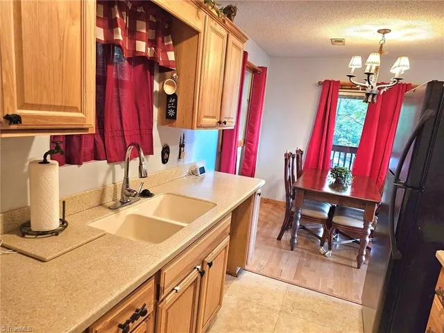 $299,900 | 582 Deer Crossing Lane, Lenoir, NC 28645