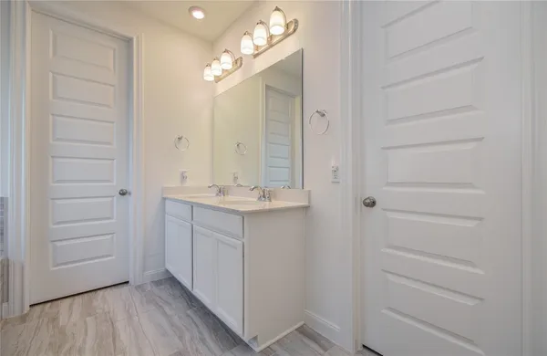 $4,000 | 2816 Oakheath Crest, Pearland, TX 77089