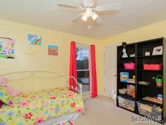 22 Pine Ridge Trail Arden, NC 28704 - Photo 16 of 23 Gallery Image 16
