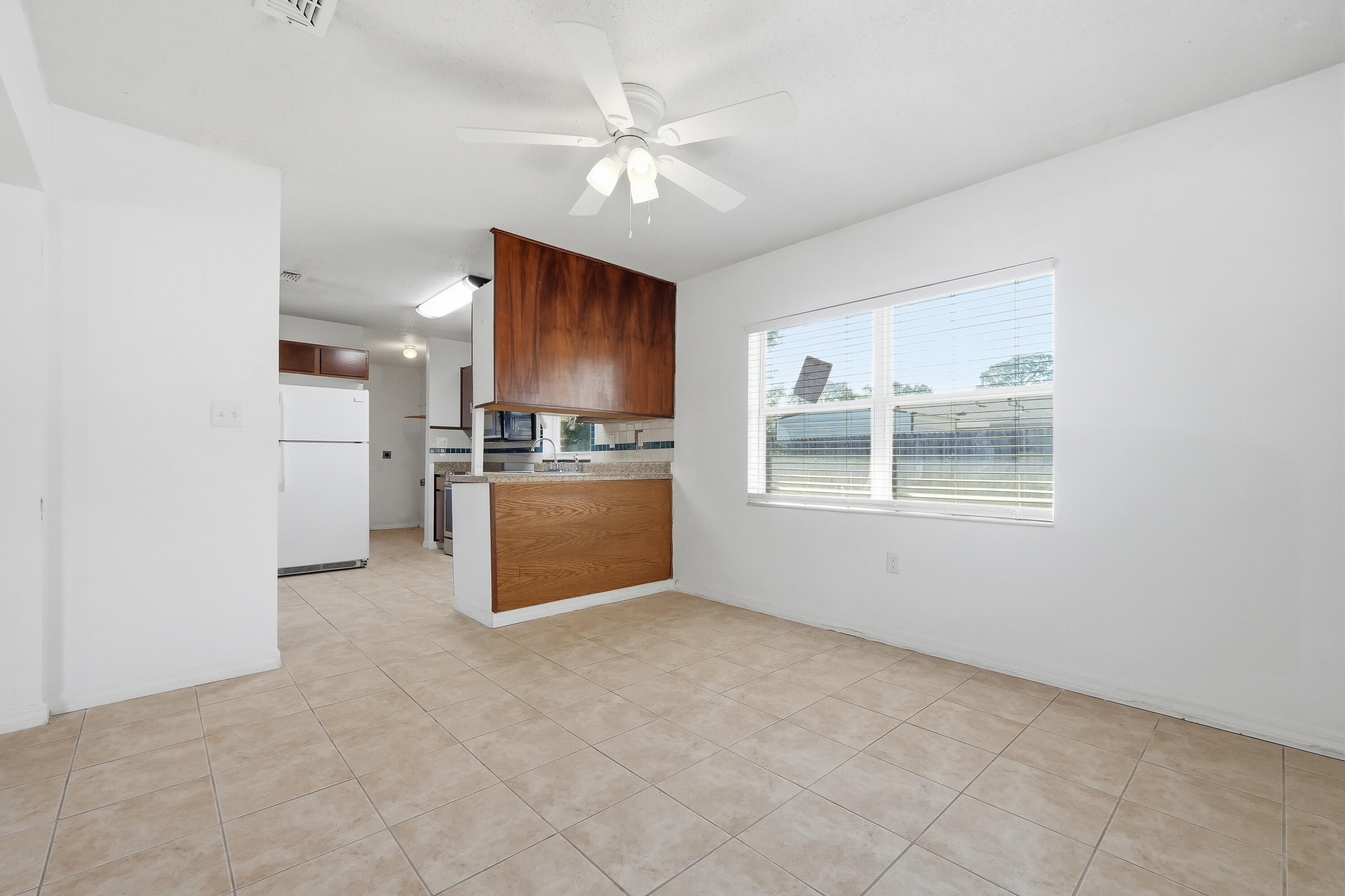 63 Oak Lane Shalimar, FL 32579 - Photo 10 of 42