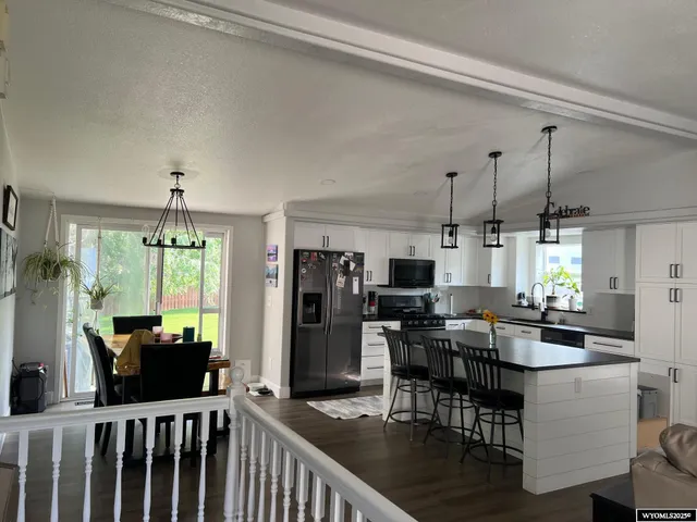 $425,000 | 1306 Fawn Lane, Rawlins, WY 82301