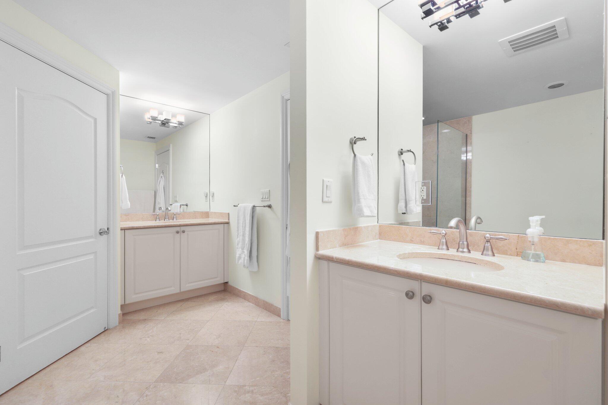 200 East Palmetto Park Road, Unit 19 Boca Raton, FL 33432 - Photo 40 of 62 Dual Vanity Sinks