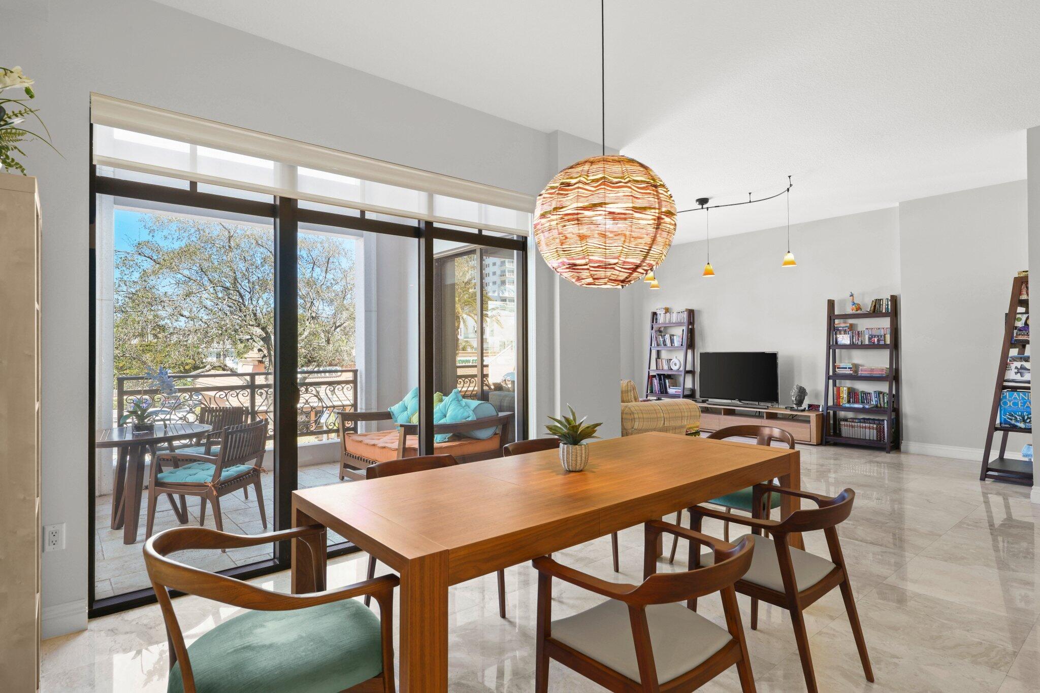 200 East Palmetto Park Road, Unit 19 Boca Raton, FL 33432 - Photo 9 of 62 Dining Area