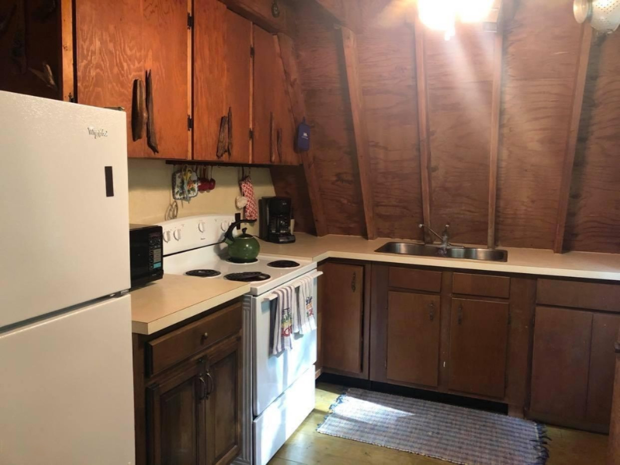 7958 Hancock Road Montague, MI 49437 - Photo 5 of 23 109075218_285016386258375_60817979964460