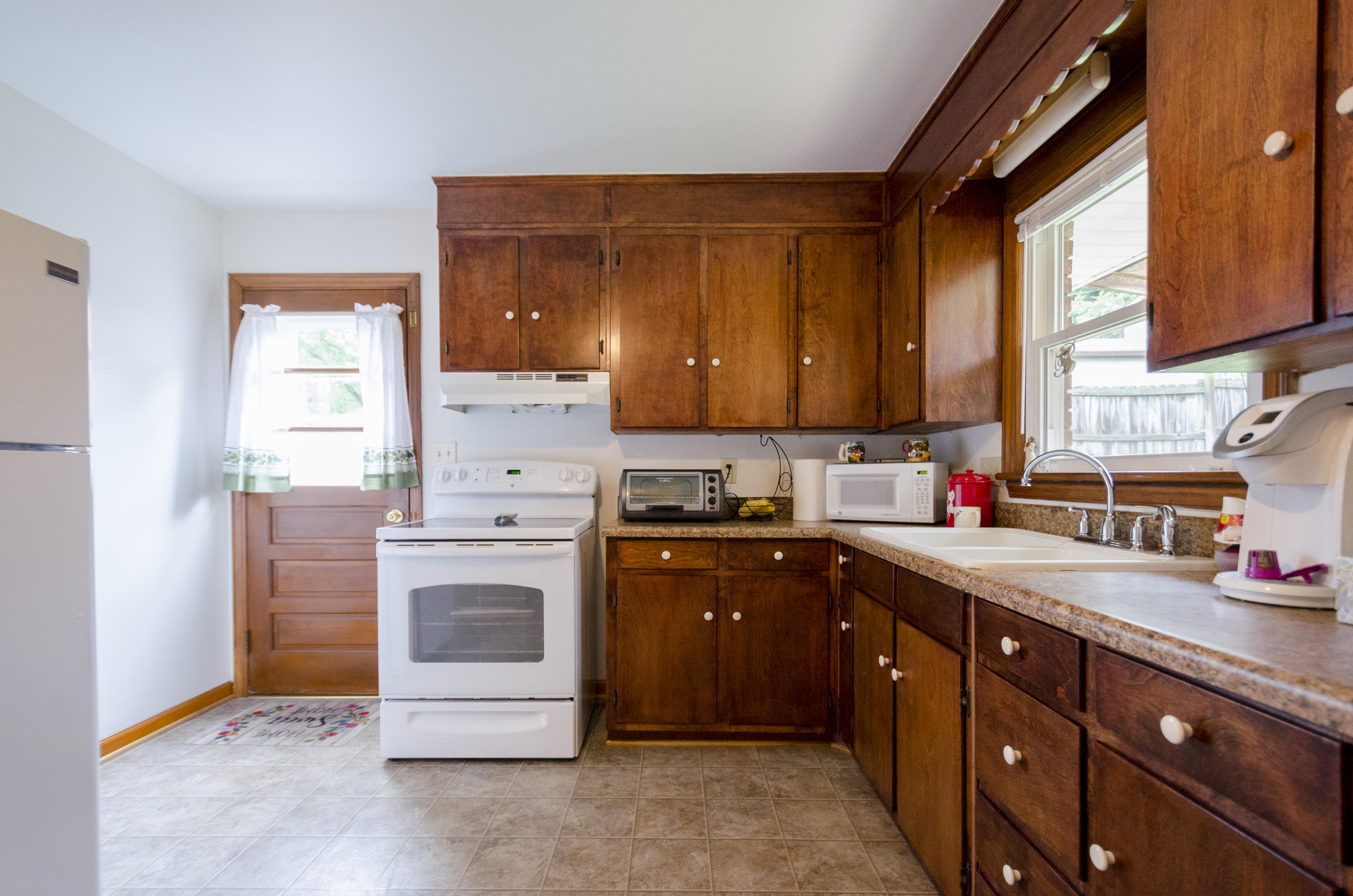 5631 Daytona Road Roanoke, VA 24019 - Photo 8 of 36 Eat-in-Kitchen
