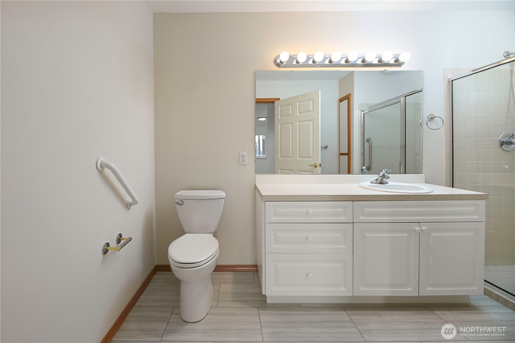 509 1st Street, Unit 104 Snohomish, WA 98290 - Photo 13 of 29