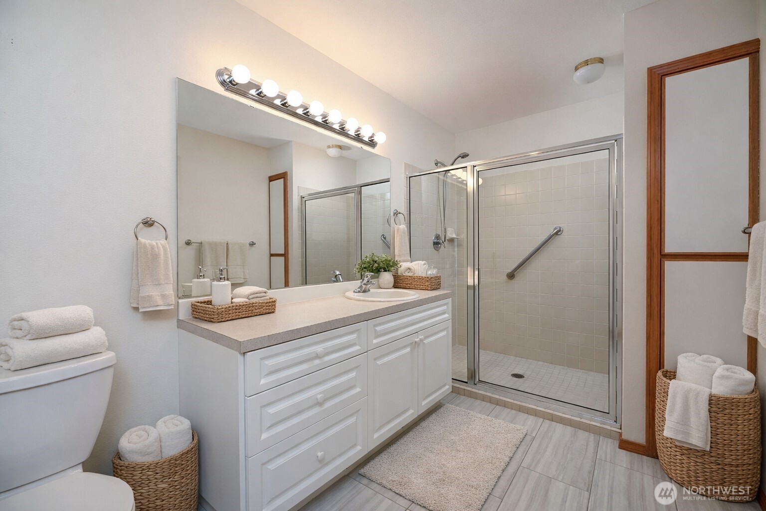 509 1st Street, Unit 104 Snohomish, WA 98290 - Photo 8 of 30