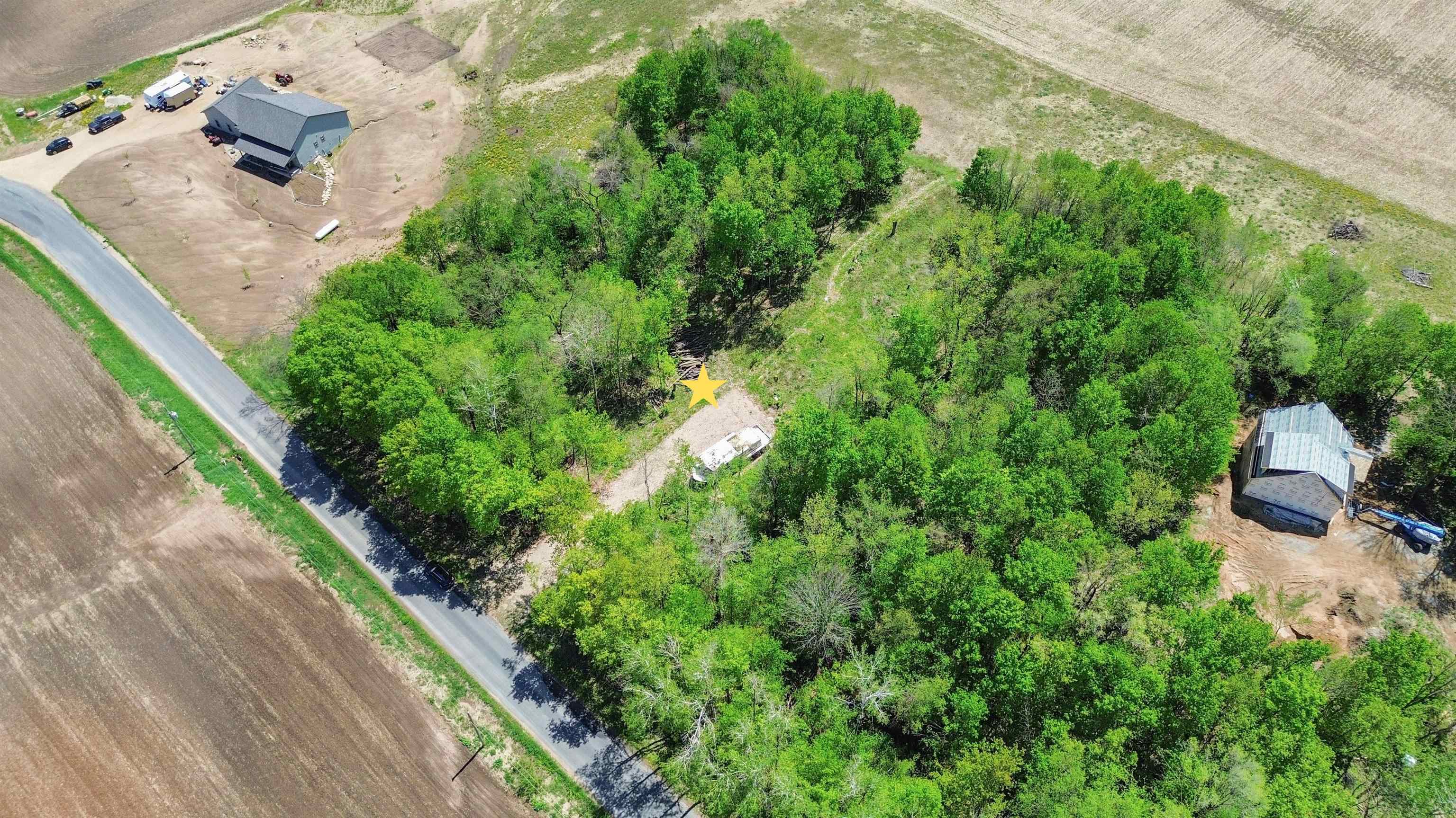 239 Gerbig Road Marion, WI 54950 - Photo 2 of 14