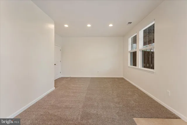 $2,250 | 109 Sequoia Drive, Winchester, VA 22602