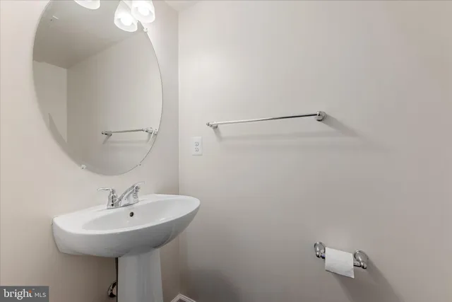 $2,250 | 109 Sequoia Drive, Winchester, VA 22602