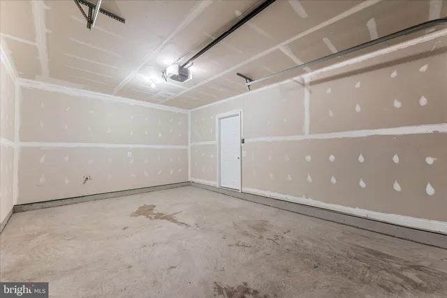 $2,250 | 109 Sequoia Drive, Winchester, VA 22602