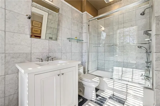 $2,400,000 | 4392 Club Drive Northeast, Atlanta, GA 30319