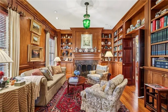 $2,400,000 | 4392 Club Drive Northeast, Atlanta, GA 30319