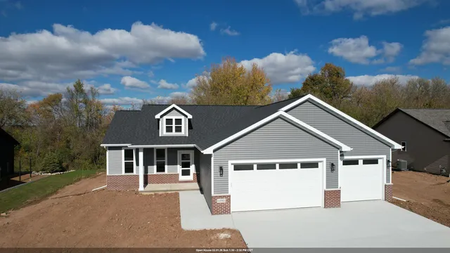 $459,900 | N1885 Medina Drive, Greenville, WI 54942