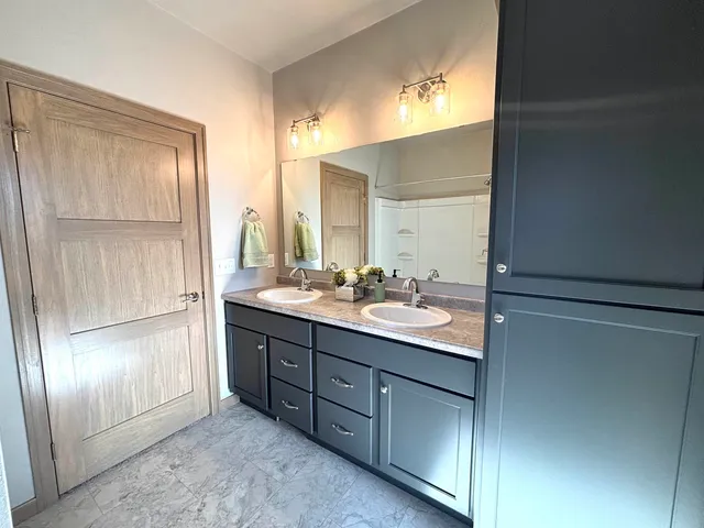 $459,900 | N1885 Medina Drive, Greenville, WI 54942