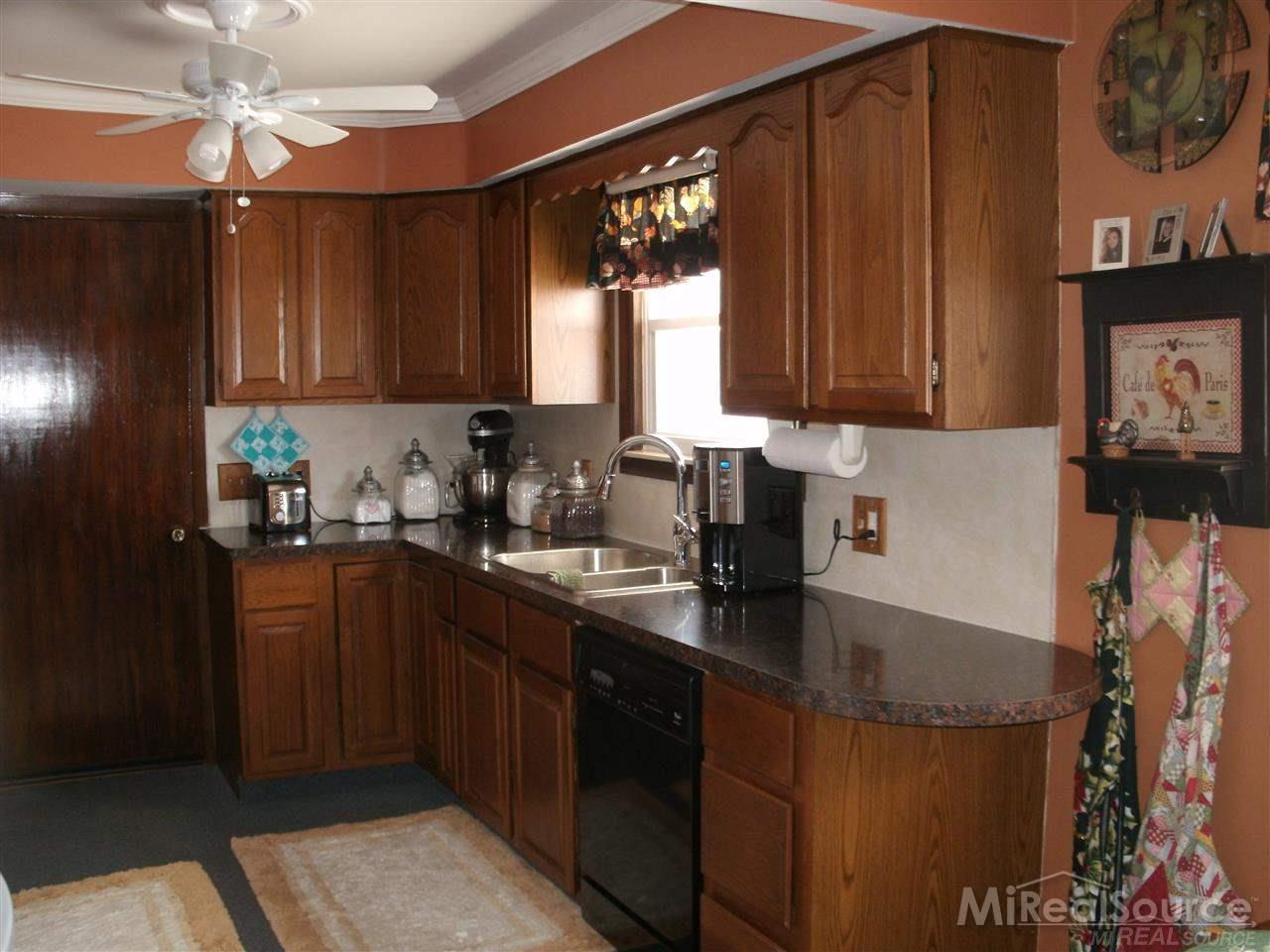 3148 Bohlman Road Dryden, MI 48428 - Photo 5 of 17