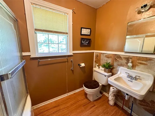 $265,000 | 407 4th Avenue, Smithville, TX 78957