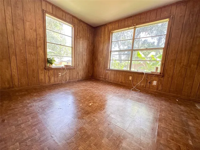 $265,000 | 407 4th Avenue, Smithville, TX 78957