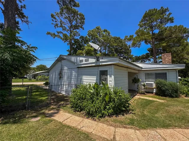 $265,000 | 407 4th Avenue, Smithville, TX 78957