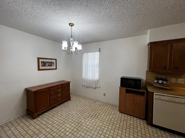 $239,900 | 240 Reed Circle, La Grange, TX 78945