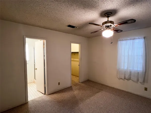 $239,900 | 240 Reed Circle, La Grange, TX 78945