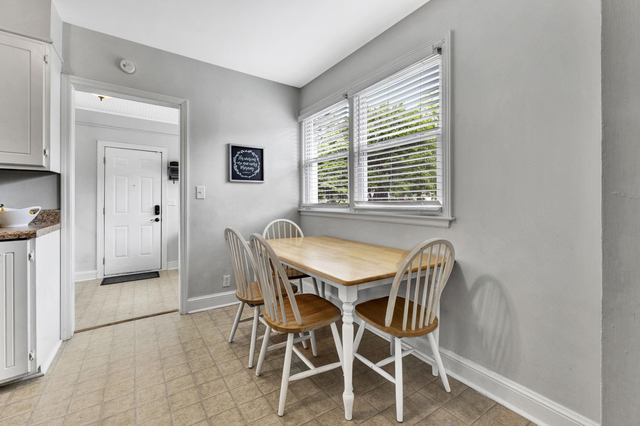 601 North Main Street Inman, SC 29349 - Photo 8 of 32