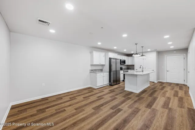 $2,500 | 40 Zackery Way, Old Forge, PA 18518