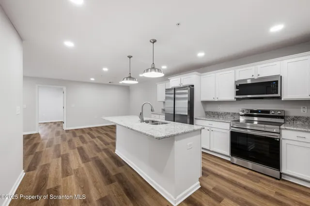 $2,500 | 40 Zackery Way, Old Forge, PA 18518