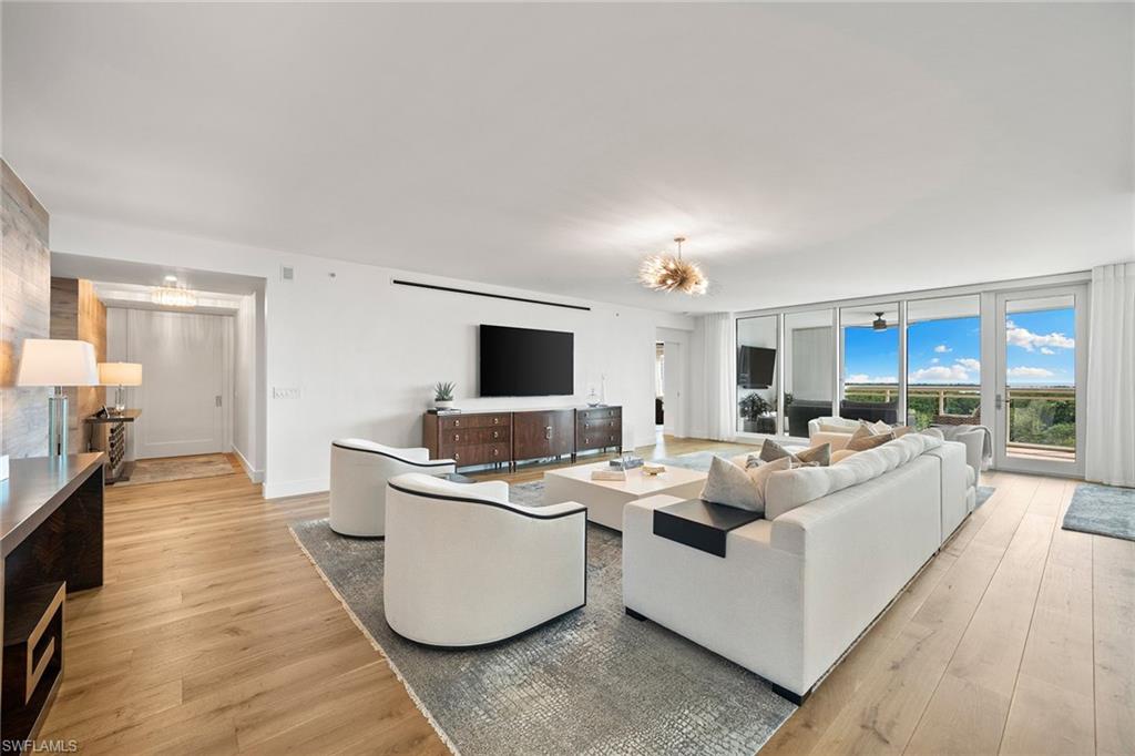 13915 Old Coast Road, Unit 506 Naples, FL 34110 - Photo 4 of 38