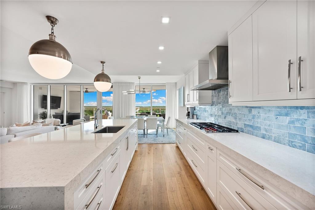 13915 Old Coast Road, Unit 506 Naples, FL 34110 - Photo 8 of 38