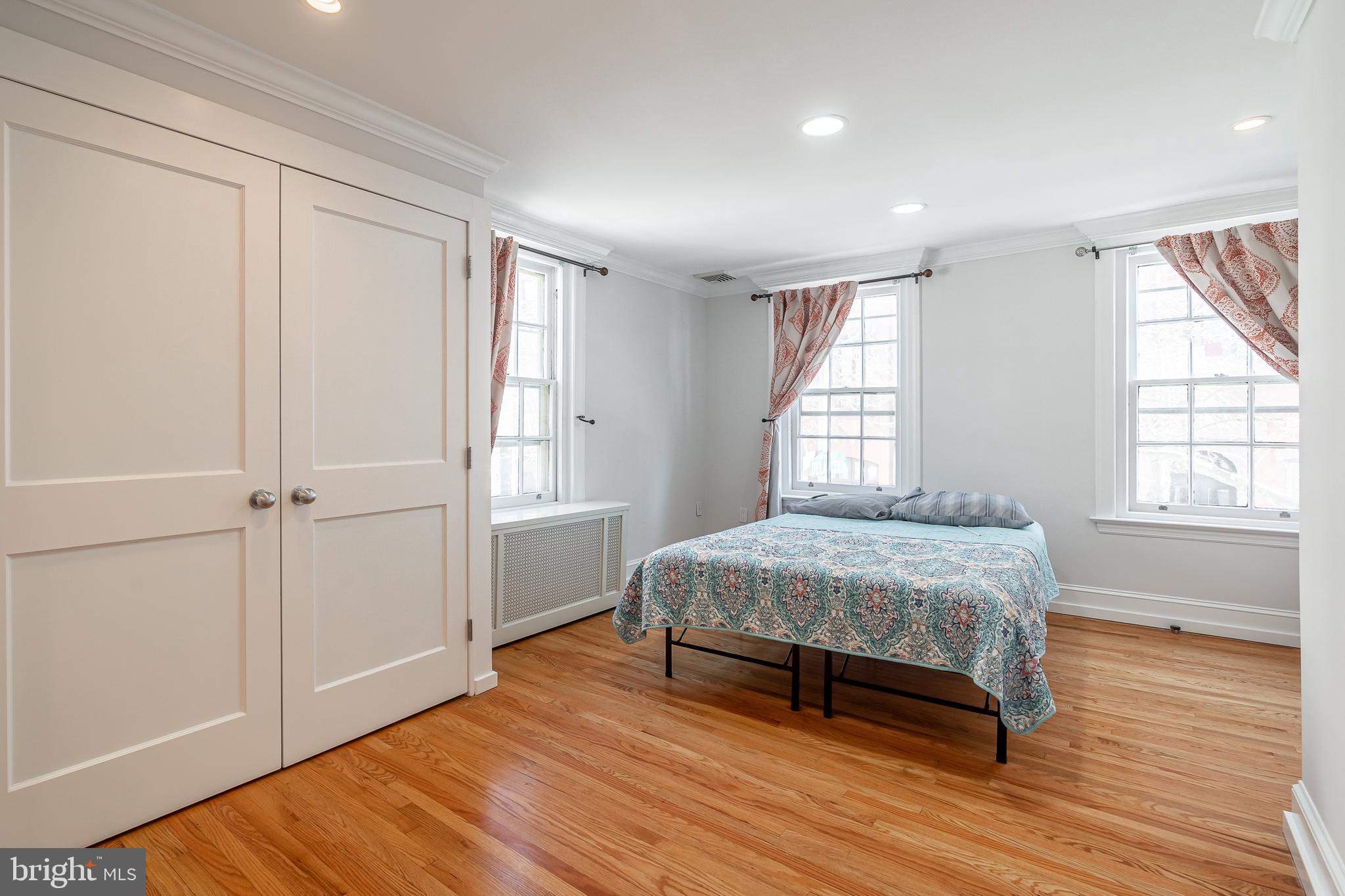 1700 Delancey Place Philadelphia, PA 19103 - Photo 15 of 44