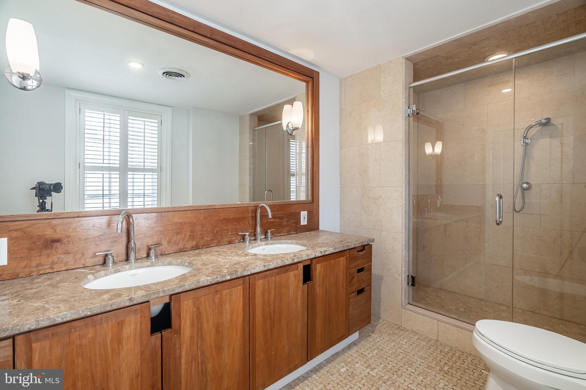 1700 Delancey Place Philadelphia, PA 19103 - Photo 17 of 44