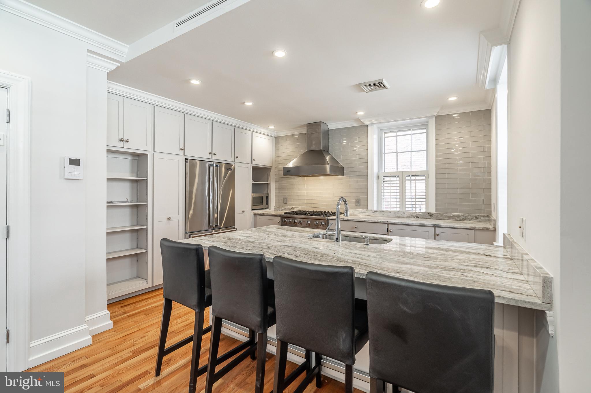 1700 Delancey Place Philadelphia, PA 19103 - Photo 5 of 44