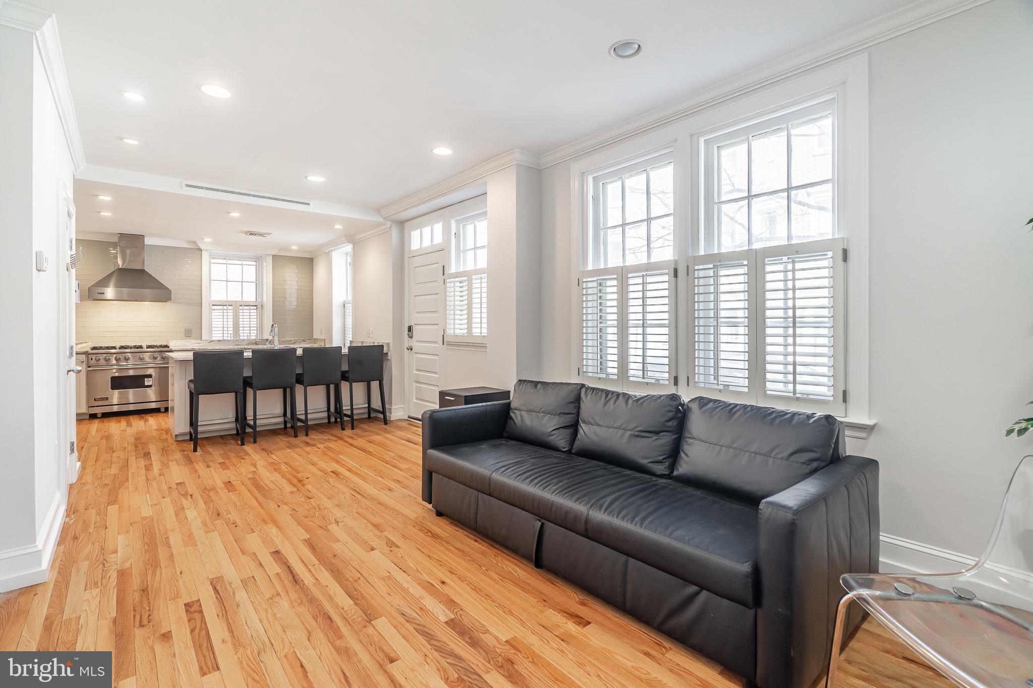 1700 Delancey Place Philadelphia, PA 19103 - Photo 9 of 44