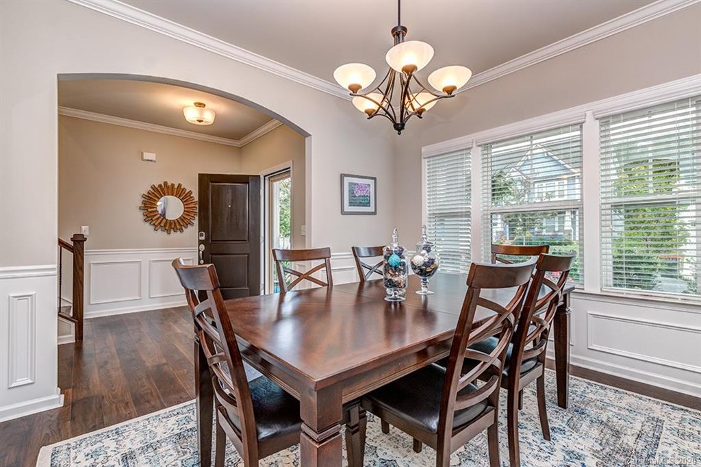 2237 Bluebell Way Tega Cay, SC 29708 - Photo 3 of 32