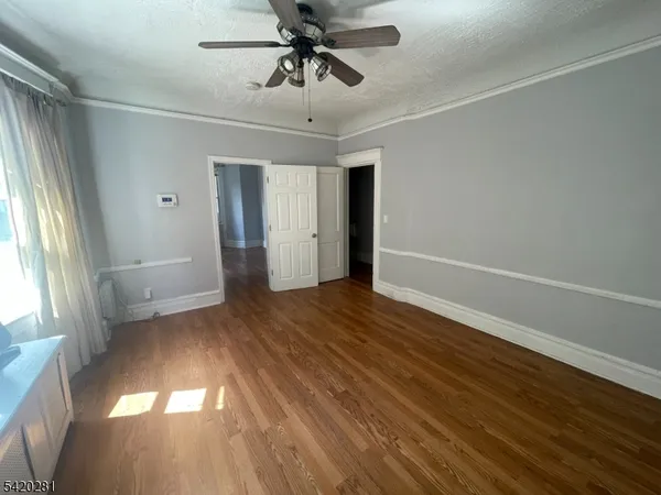 $2,200 | 43 Mapes Avenue, Unit 1R, Newark, NJ 07112