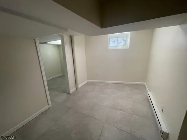 $2,200 | 43 Mapes Avenue, Unit 1R, Newark, NJ 07112