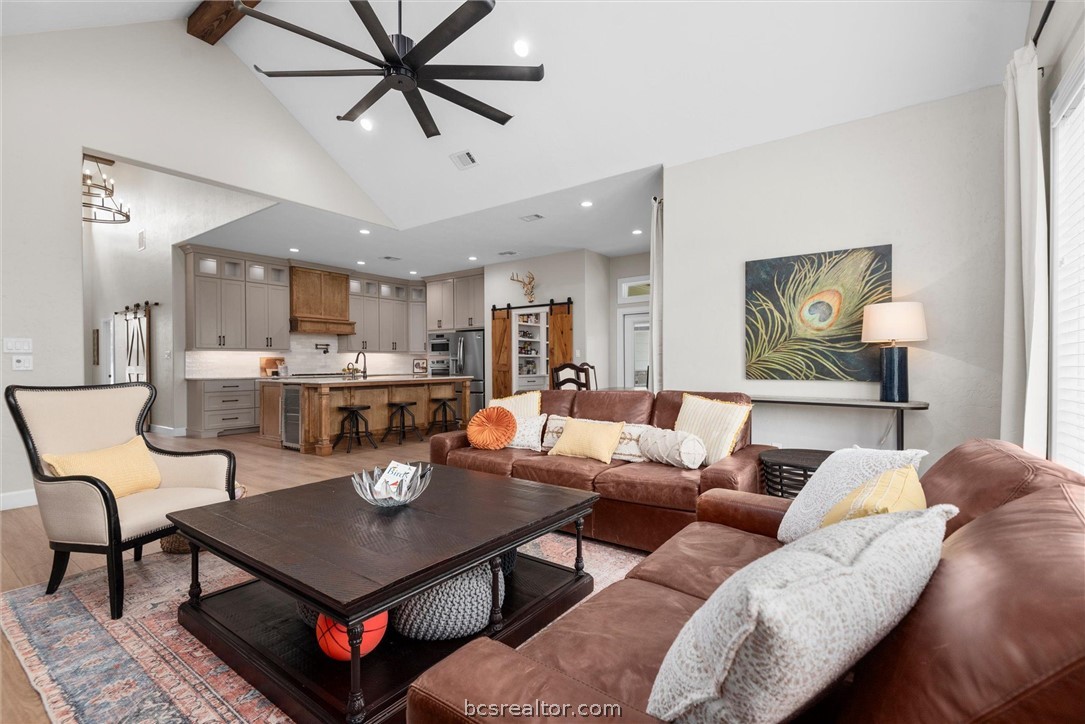 914 Axis Lane Franklin, TX 77856 - Photo 20 of 50