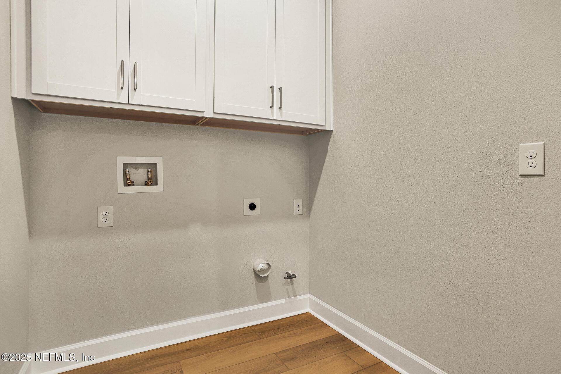 42 Tillia Trail St. Augustine, FL 32092 - Photo 6 of 18 a view of small space with wooden floor