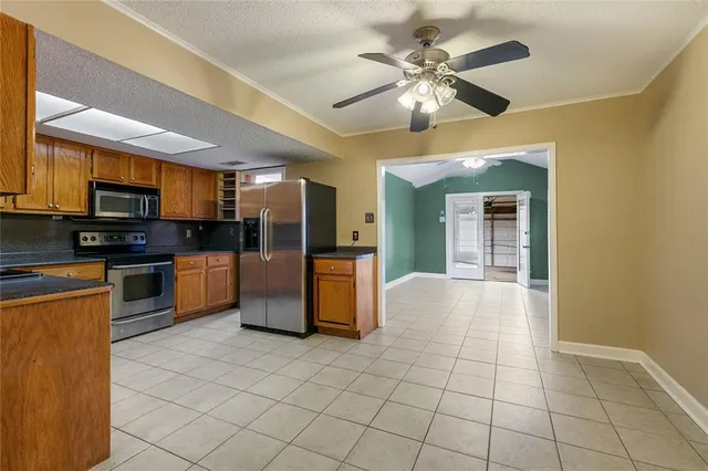 $225,000 | 605 Park Ridge Drive, River Ridge, LA 70123