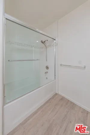 $4,200 | 124 West Colorado Street, Unit 105, Glendale, CA 91204