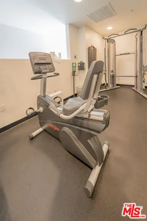 $4,200 | 124 West Colorado Street, Unit 105, Glendale, CA 91204