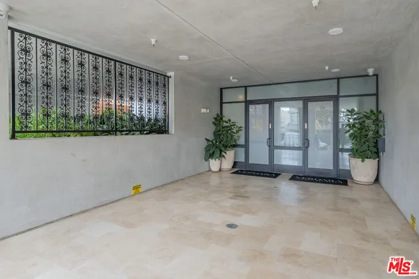 $4,200 | 124 West Colorado Street, Unit 105, Glendale, CA 91204